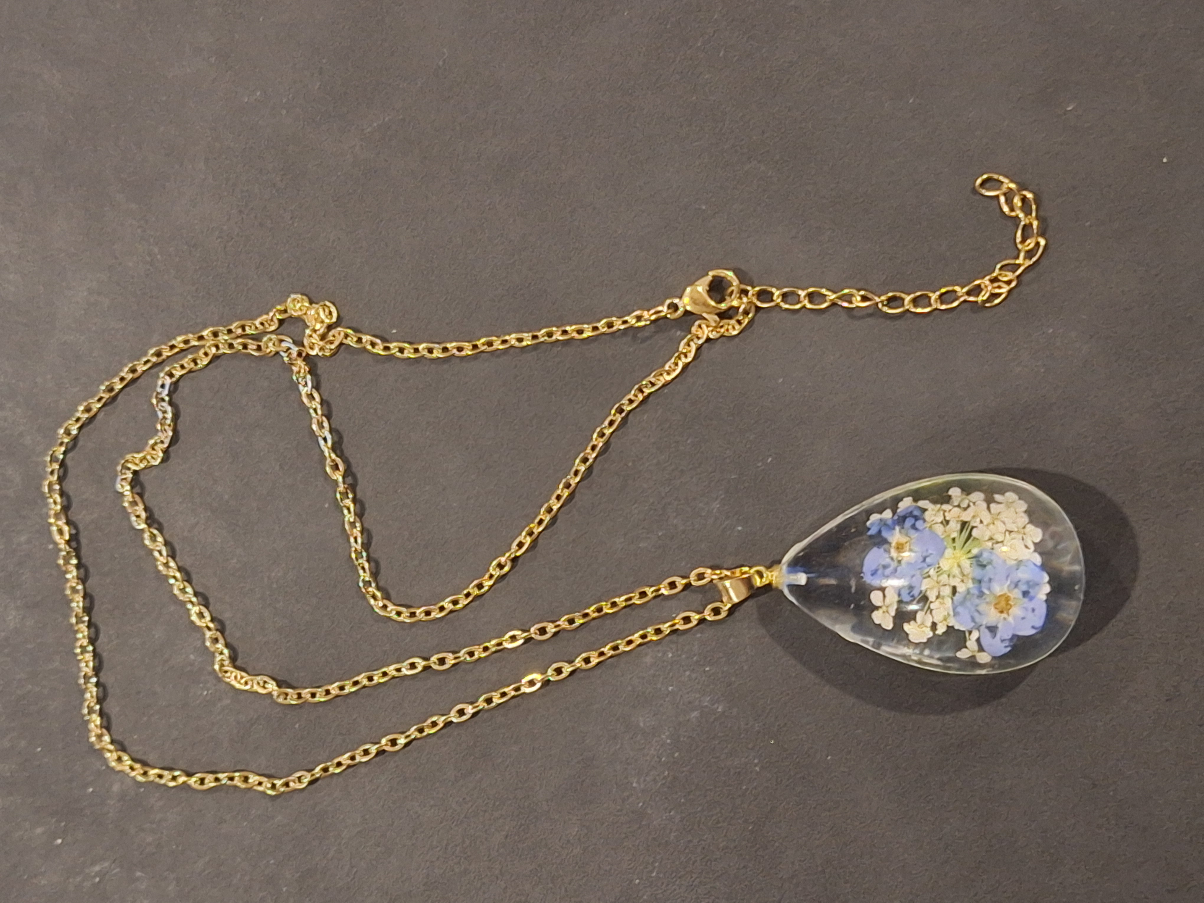 Flower Necklace gold